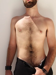 Bottom-boy Dominik August is primed for his hot nude photo shoot